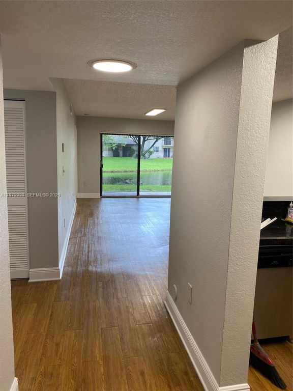 9981 Nob Hill Ct 9981, Sunrise, FL 33351