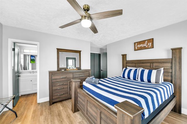 13611 Stewart Road, Galveston, TX 77554