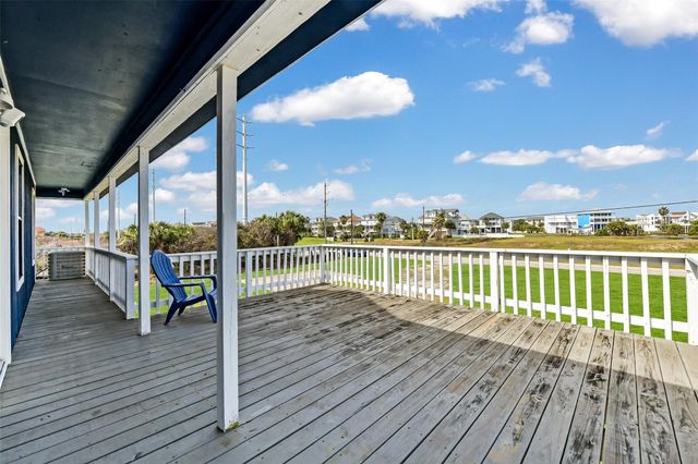 13611 Stewart Road, Galveston, TX 77554
