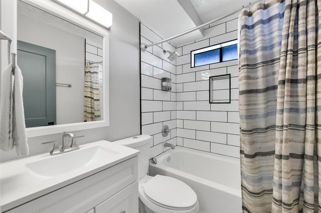 13611 Stewart Road, Galveston, TX 77554