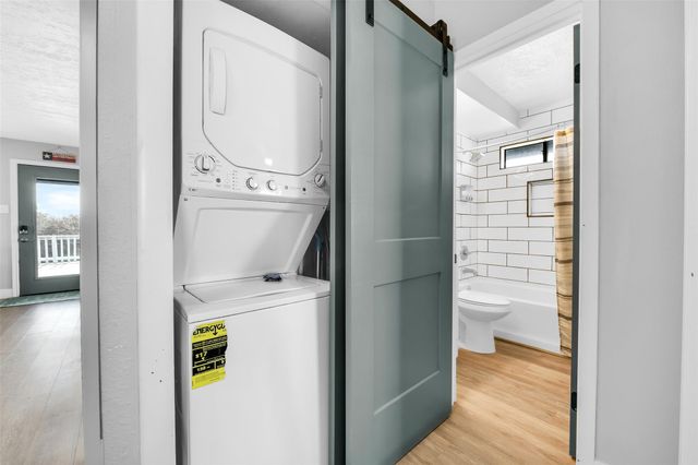 13611 Stewart Road, Galveston, TX 77554