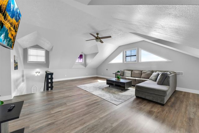 13611 Stewart Road, Galveston, TX 77554