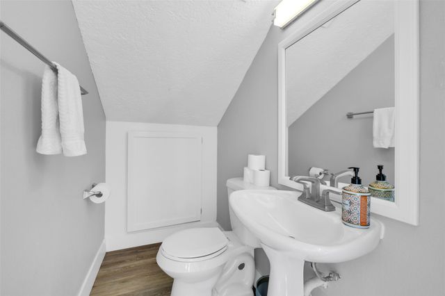 13611 Stewart Road, Galveston, TX 77554