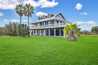 13611 Stewart Road, Galveston, TX 77554