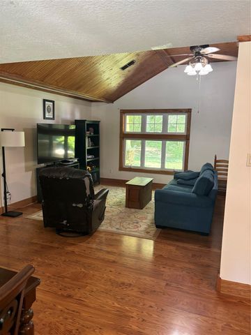 165 Ivory Tower, Goodrich, TX 77335
