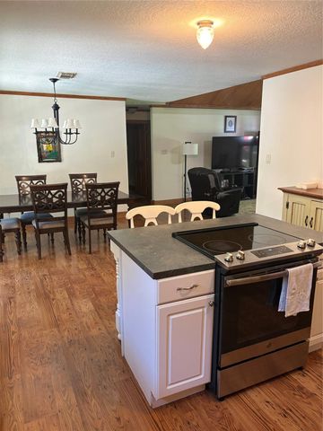 165 Ivory Tower, Goodrich, TX 77335