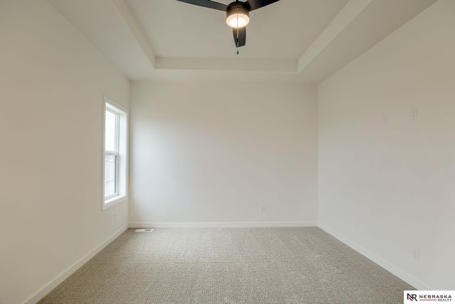 10912 N 159 Avenue, Bennington, NE 68007