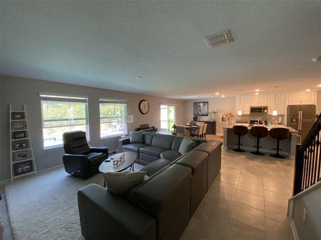 5686 ALENLON WAY, Mount Dora, FL 32757