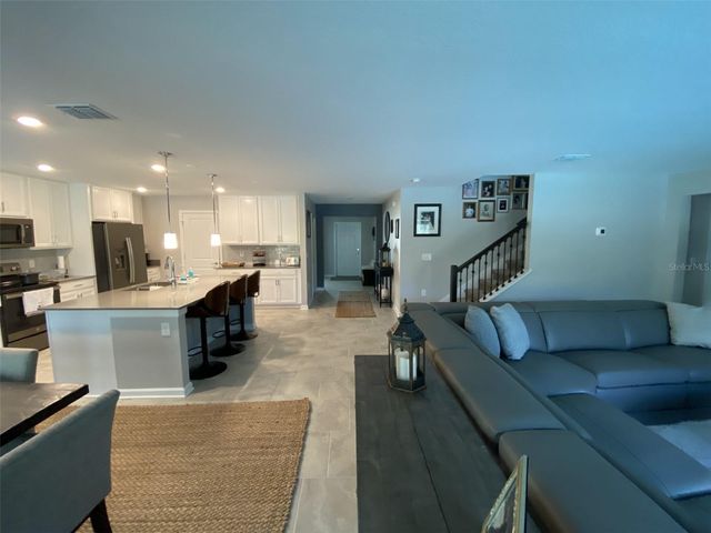 5686 ALENLON WAY, Mount Dora, FL 32757