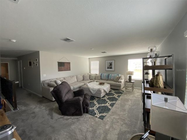 5686 ALENLON WAY, Mount Dora, FL 32757