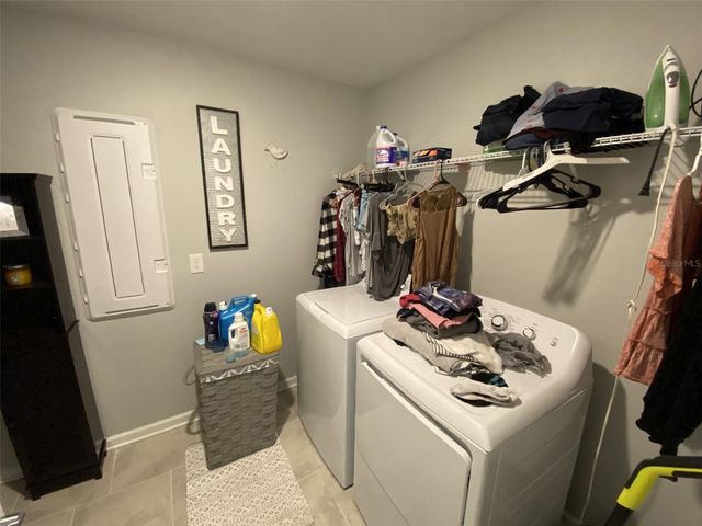 5686 ALENLON WAY, Mount Dora, FL 32757