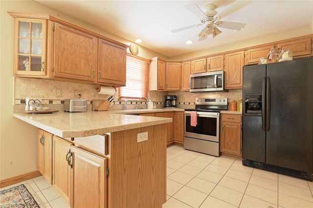 2545 LAURIE Drive, Waterford, PA 16441