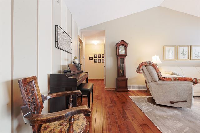 2545 LAURIE Drive, Waterford, PA 16441