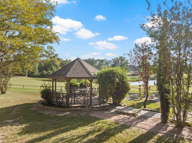 201 Country Club Drive, Mt Pleasant, TX 75455