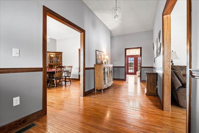 9256 Cumberland Falls Highway, Corbin, KY 40701