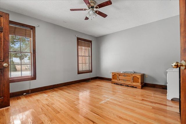 9256 Cumberland Falls Highway, Corbin, KY 40701