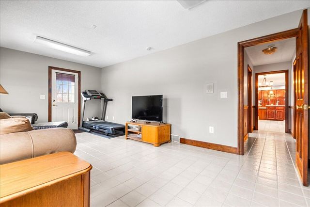 9256 Cumberland Falls Highway, Corbin, KY 40701