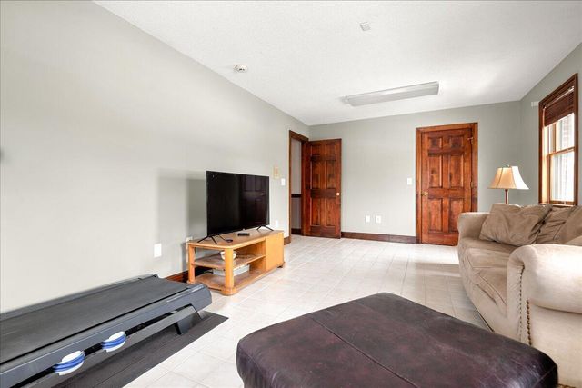 9256 Cumberland Falls Highway, Corbin, KY 40701