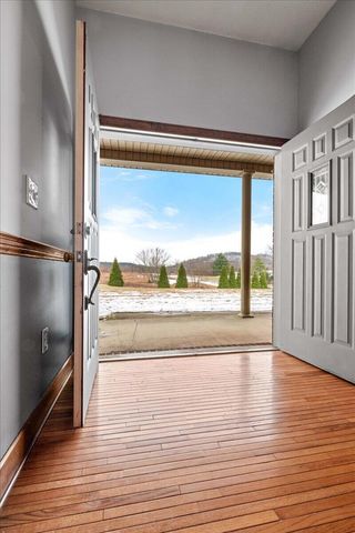 9256 Cumberland Falls Highway, Corbin, KY 40701