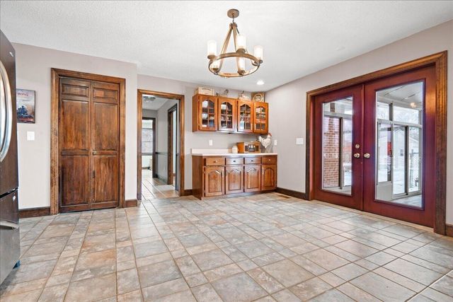 9256 Cumberland Falls Highway, Corbin, KY 40701