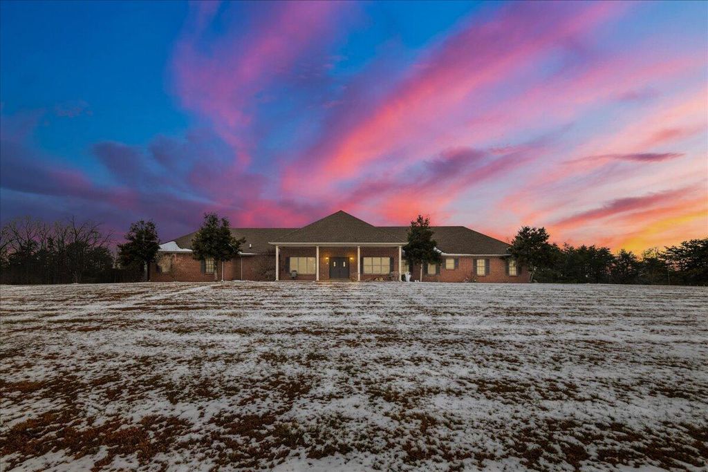 9256 Cumberland Falls Highway, Corbin, KY 40701