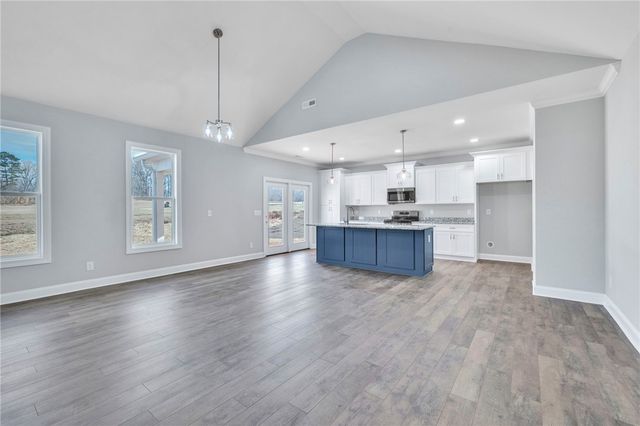 2009 Aberdeen Lane, Walhalla, SC 29691