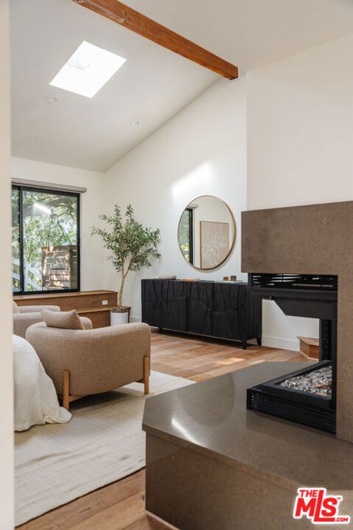 Image 27 of property listing at 4 Buckboard Lane, Rolling Hills, CA 90274