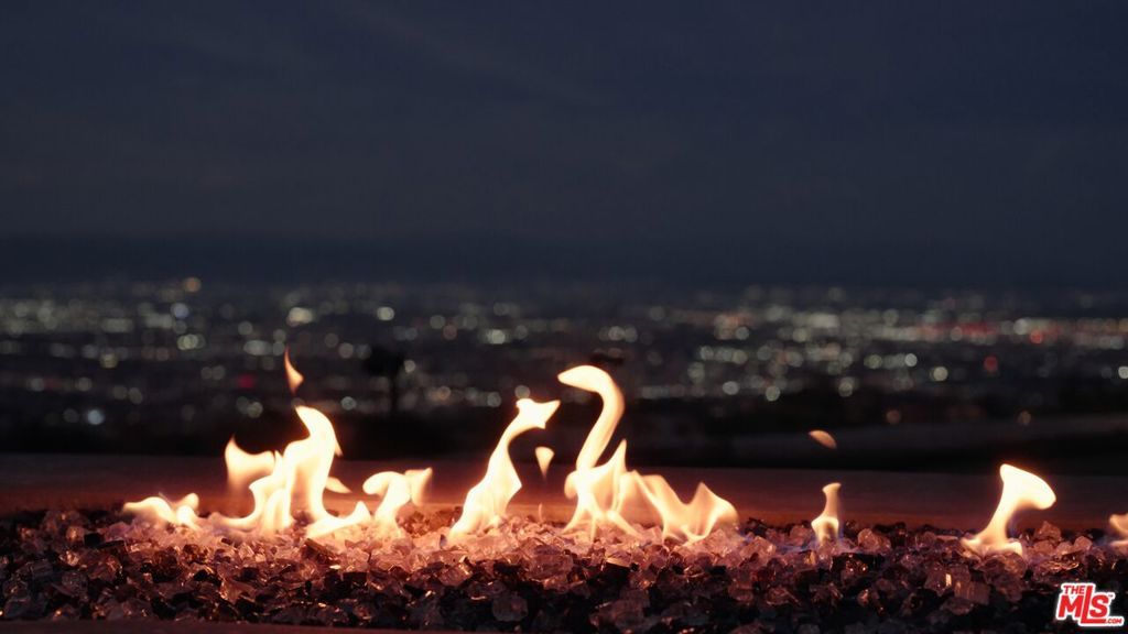 Image 49 of property listing at 4 Buckboard Lane, Rolling Hills, CA 90274