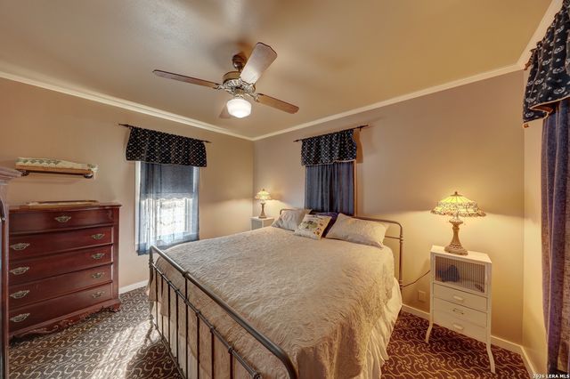 507 W Travis, Fredericksburg, TX 78624