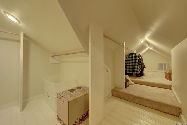 507 W Travis, Fredericksburg, TX 78624