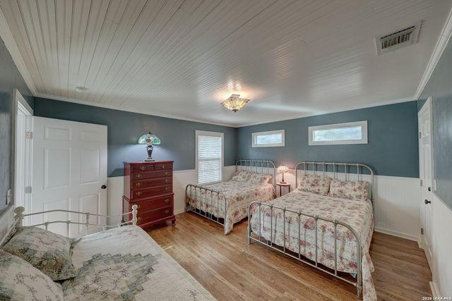 507 W Travis, Fredericksburg, TX 78624