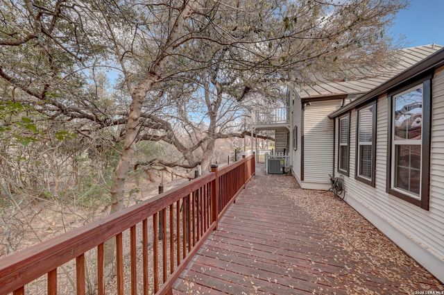 507 W Travis, Fredericksburg, TX 78624