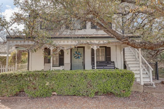 507 W Travis, Fredericksburg, TX 78624