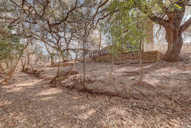 507 W Travis, Fredericksburg, TX 78624