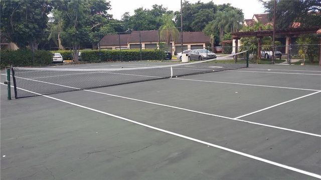 4221 W Mcnab Road 29, Pompano Beach, FL 33069