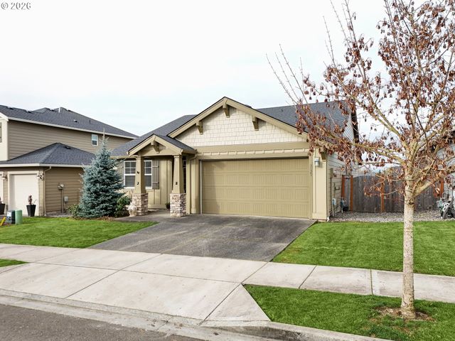 3823 S 40TH Pl, Ridgefield, WA 98642