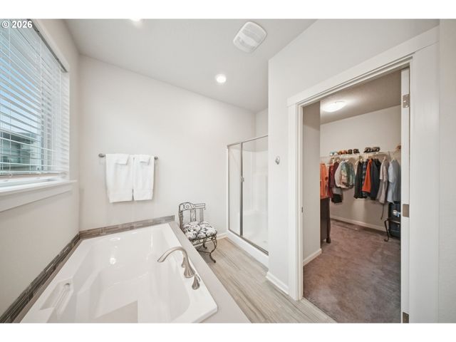 3823 S 40TH Pl, Ridgefield, WA 98642