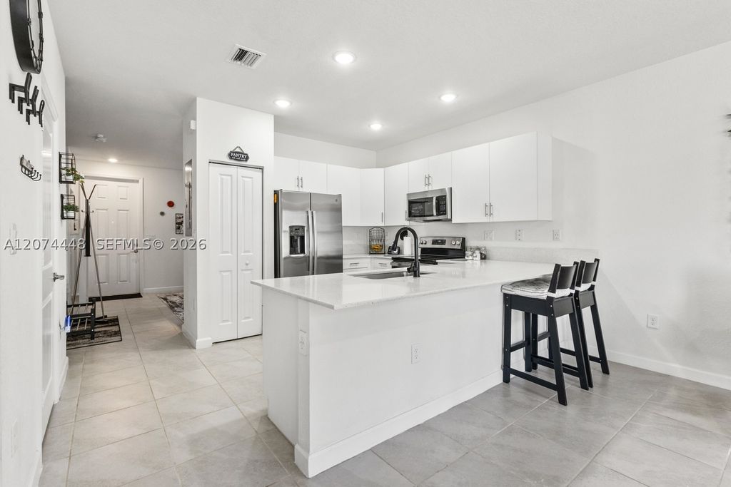 11438 W 34th Ct 11438, Hialeah, FL 33018