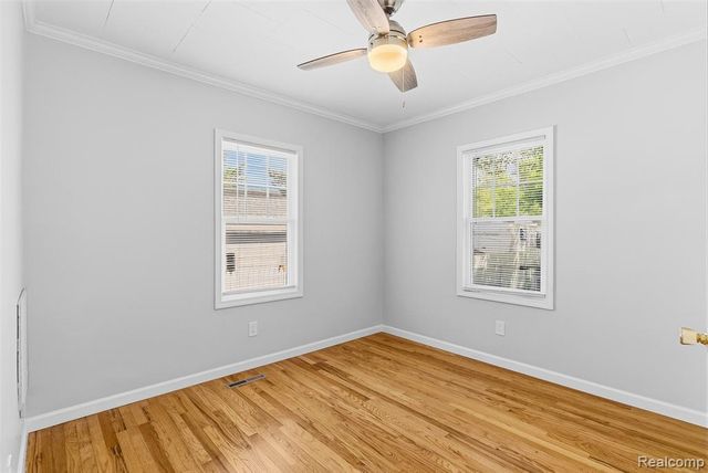 1709 Michigan Avenue, Bay City, MI 48708