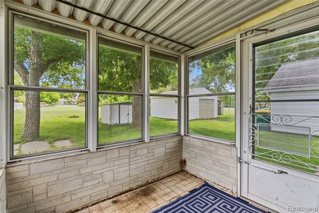 1709 Michigan Avenue, Bay City, MI 48708