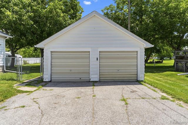 1709 Michigan Avenue, Bay City, MI 48708