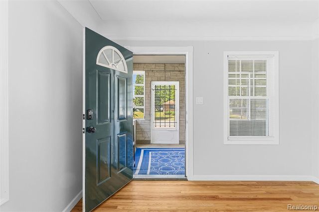1709 Michigan Avenue, Bay City, MI 48708