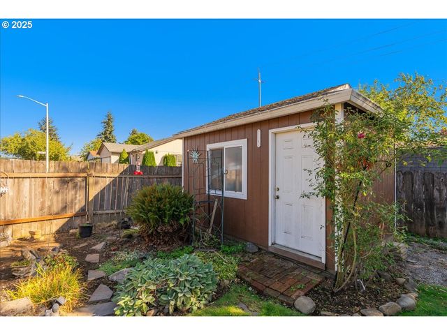 13012 Ne 76TH St, Vancouver, WA 98682