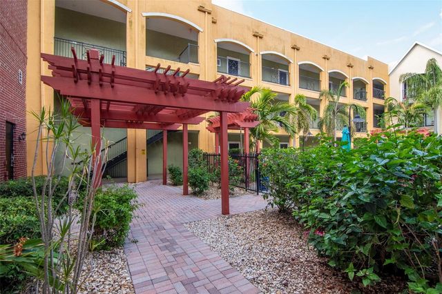 2010 E PALM AVENUE 15310, Tampa, FL 33605