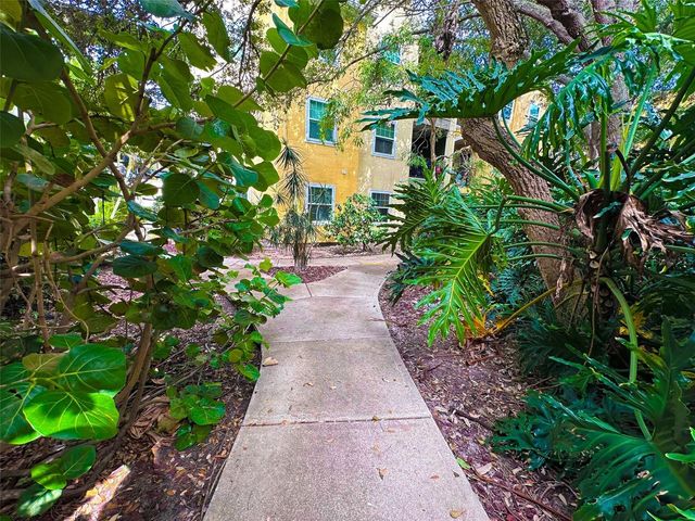 2010 E PALM AVENUE 15310, Tampa, FL 33605