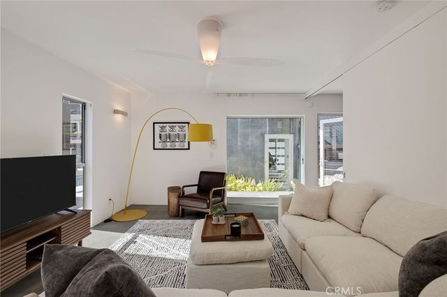 27 Driftwood Street, Marina Del Rey, CA 90292