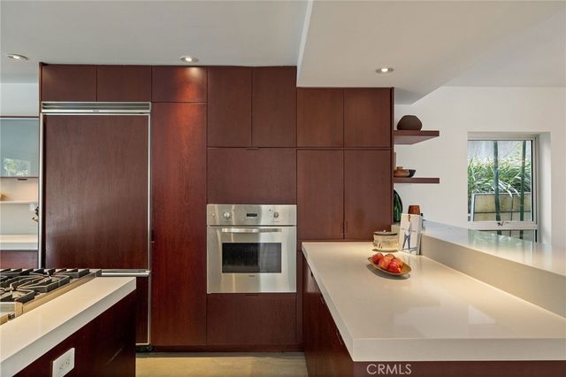 27 Driftwood Street, Marina Del Rey, CA 90292