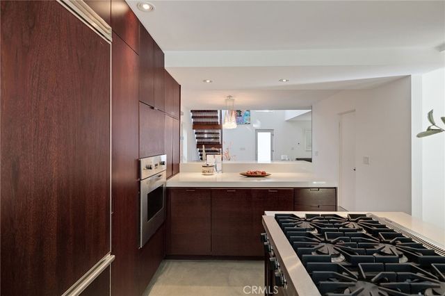 27 Driftwood Street, Marina Del Rey, CA 90292