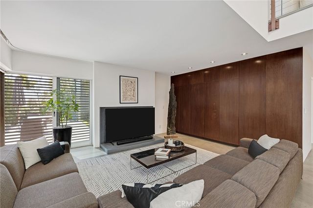 27 Driftwood Street, Marina Del Rey, CA 90292