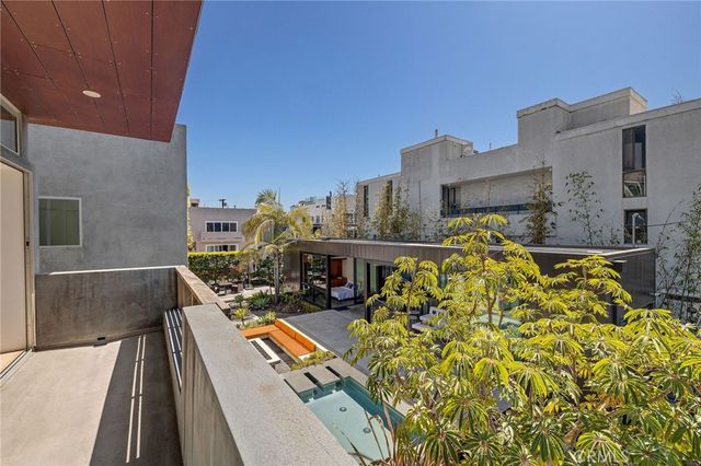 27 Driftwood Street, Marina Del Rey, CA 90292